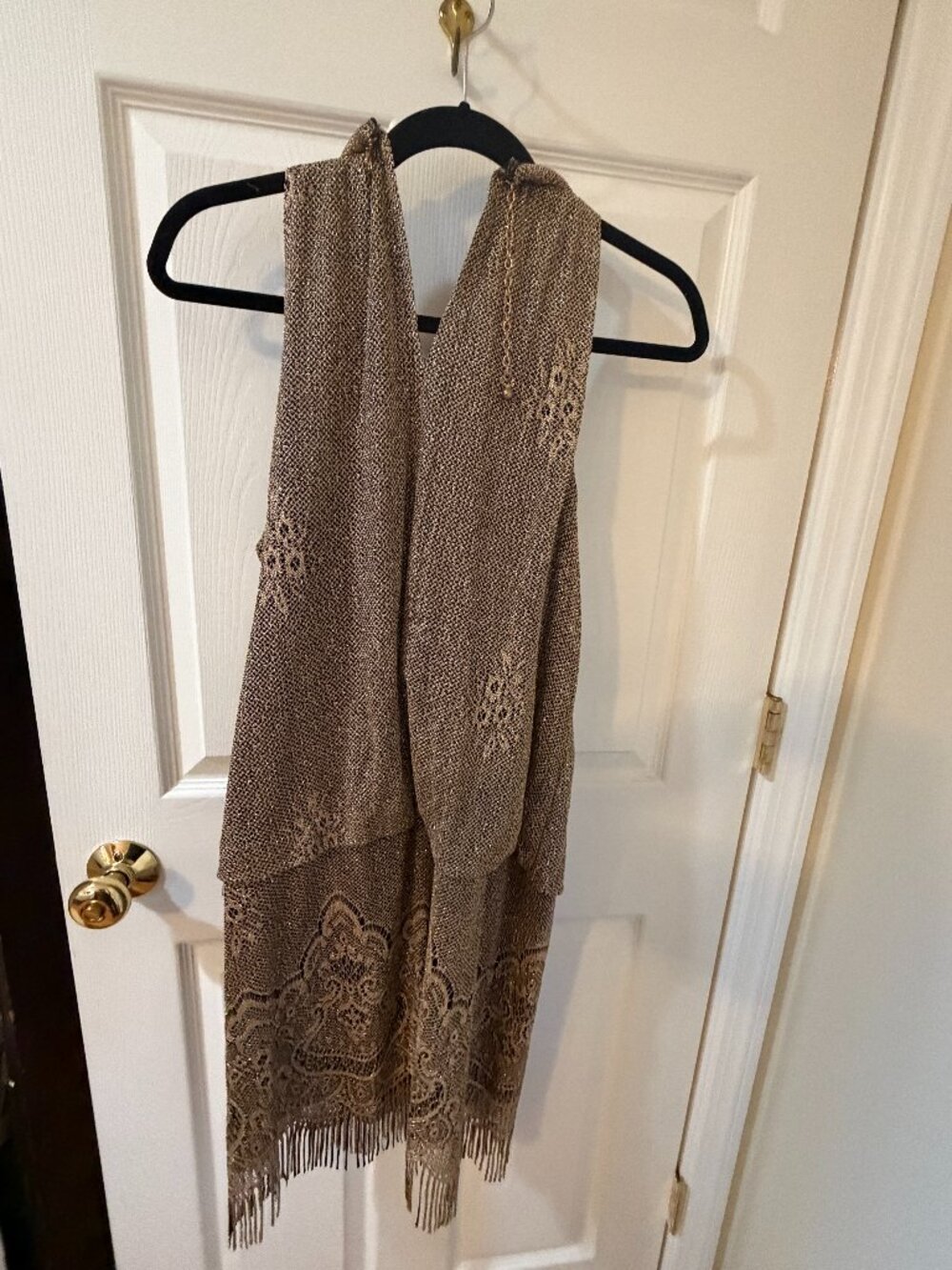 SLNY SL Fashion Halter Neck Fringe Crochet Evening Dress Gold Metallic - Size 16